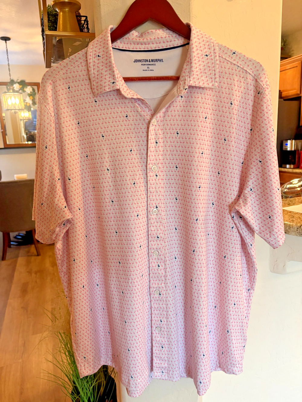 Johnston & Murphy Mens XL Performance Shirt Pink Flamingo Print Short Sleeve
